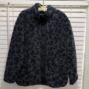 Makers Mark Women's grey & black animal print teddy coat: Size XL